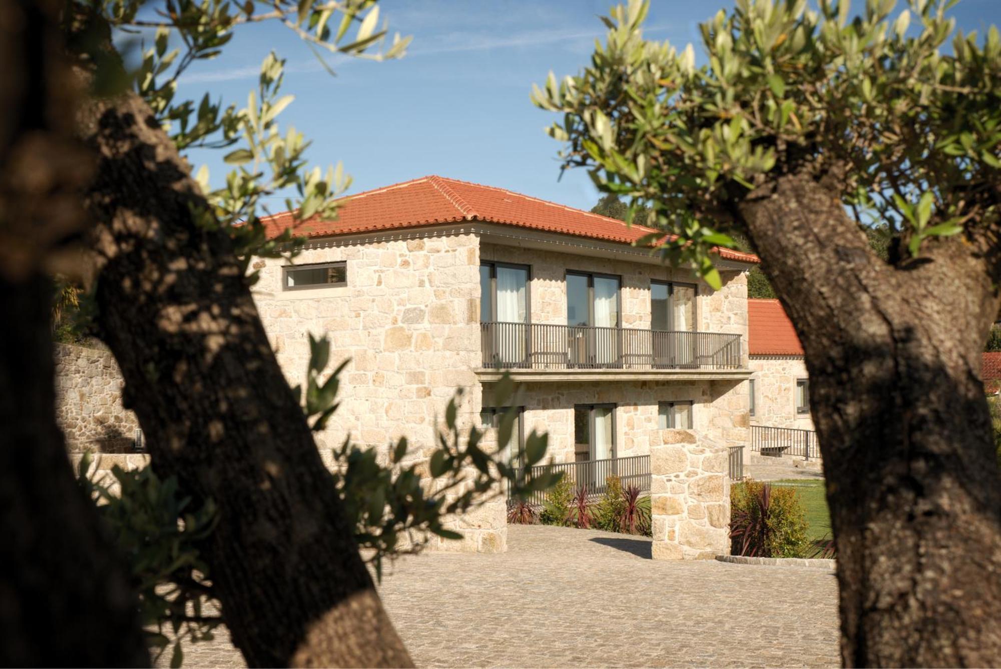 Pacos Do Douro, Chambre Privee Avec Piscine Romariz Экстерьер фото