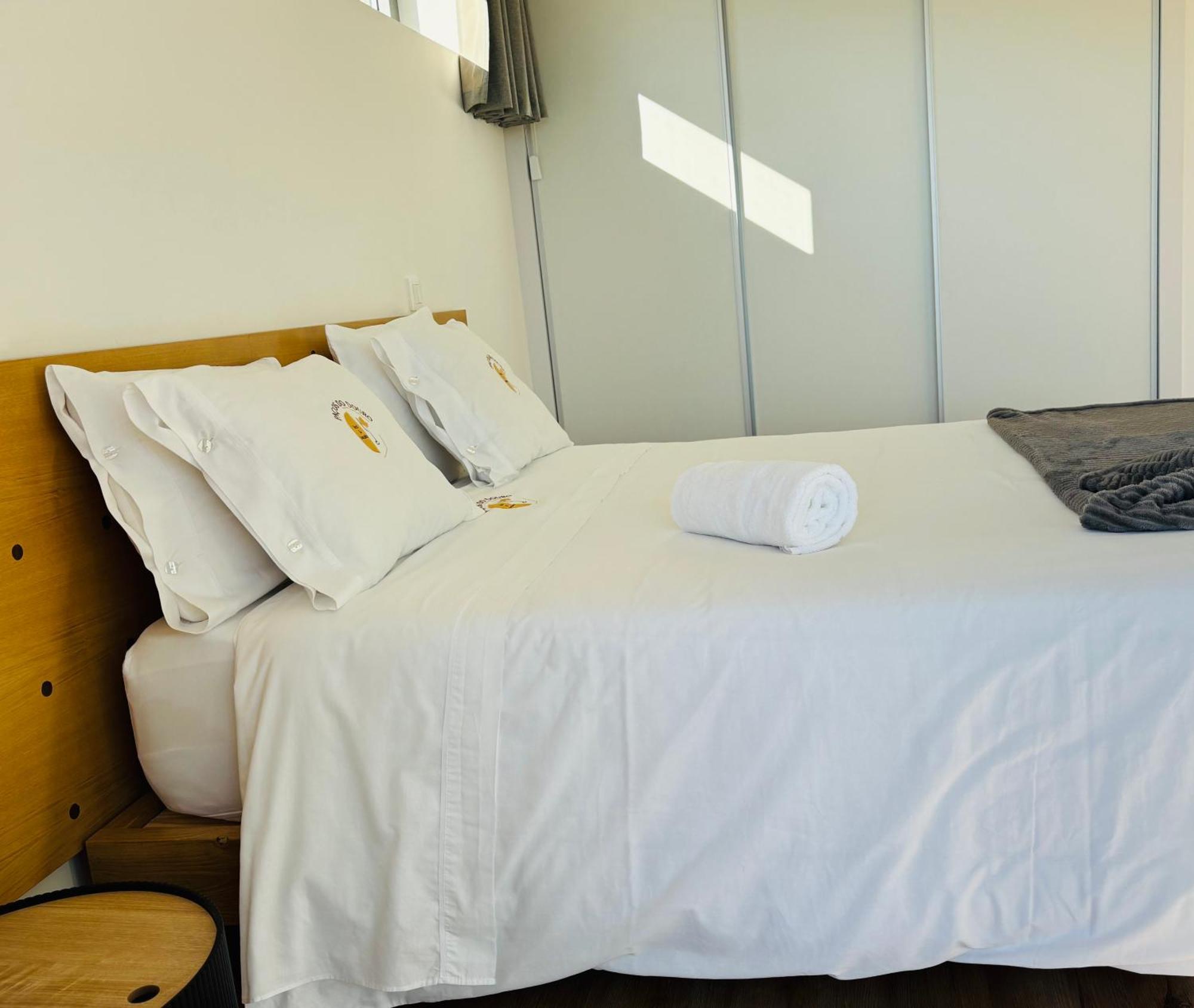 Pacos Do Douro, Chambre Privee Avec Piscine Romariz Экстерьер фото